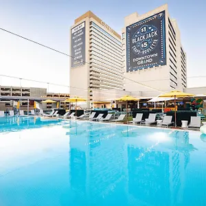 Downtown Grand & Casino Hotel