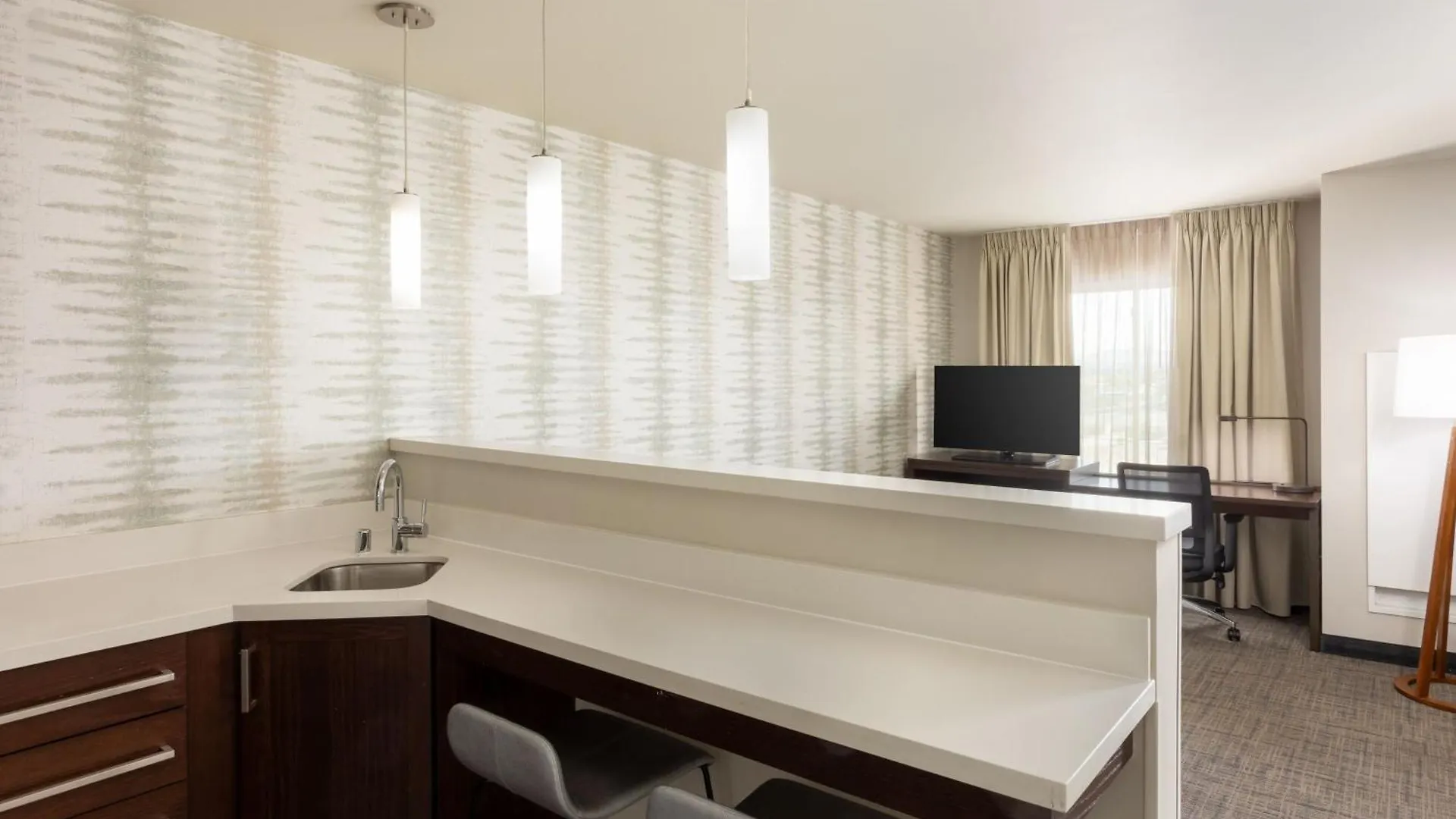 מלון Residence Inn By Marriott Las Vegas Airport